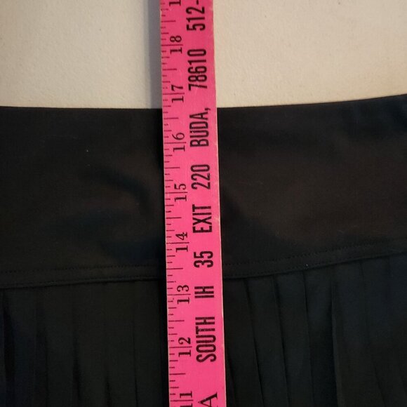 Fabletics Womens Pleated Athletic Skirt XXL/1X Junior sizing - Picture 8 of 11